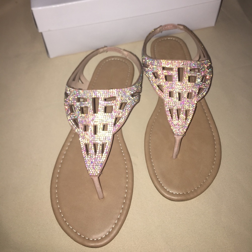 Madden Girl Taaron Blush‎ Rhinestone Sandals Size 7.5 Size